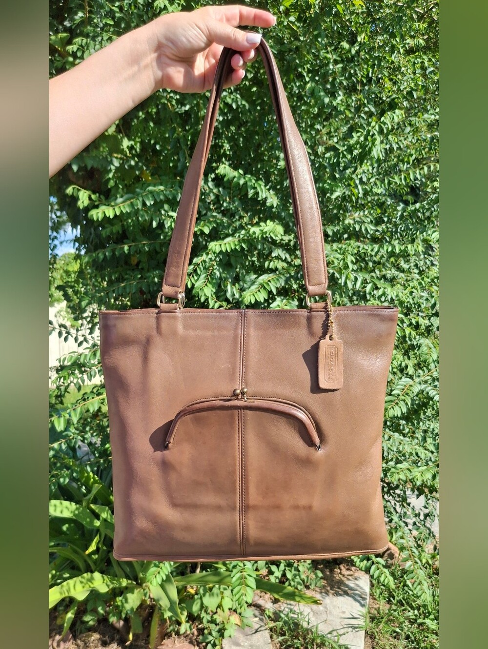 VTG 70's Coach Glove-Tanned Leather Cashin Carry Slim Tote Skinny Tote #9546 - Picture 3 of 14